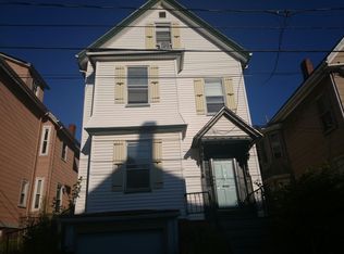 14 Batchelder St, Dorchester, MA 02125