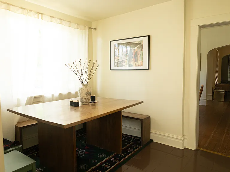 434 E 3rd Ave #3 — Photo 5