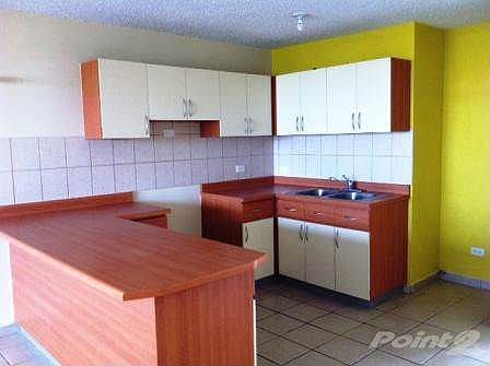 Spacious Kitchen