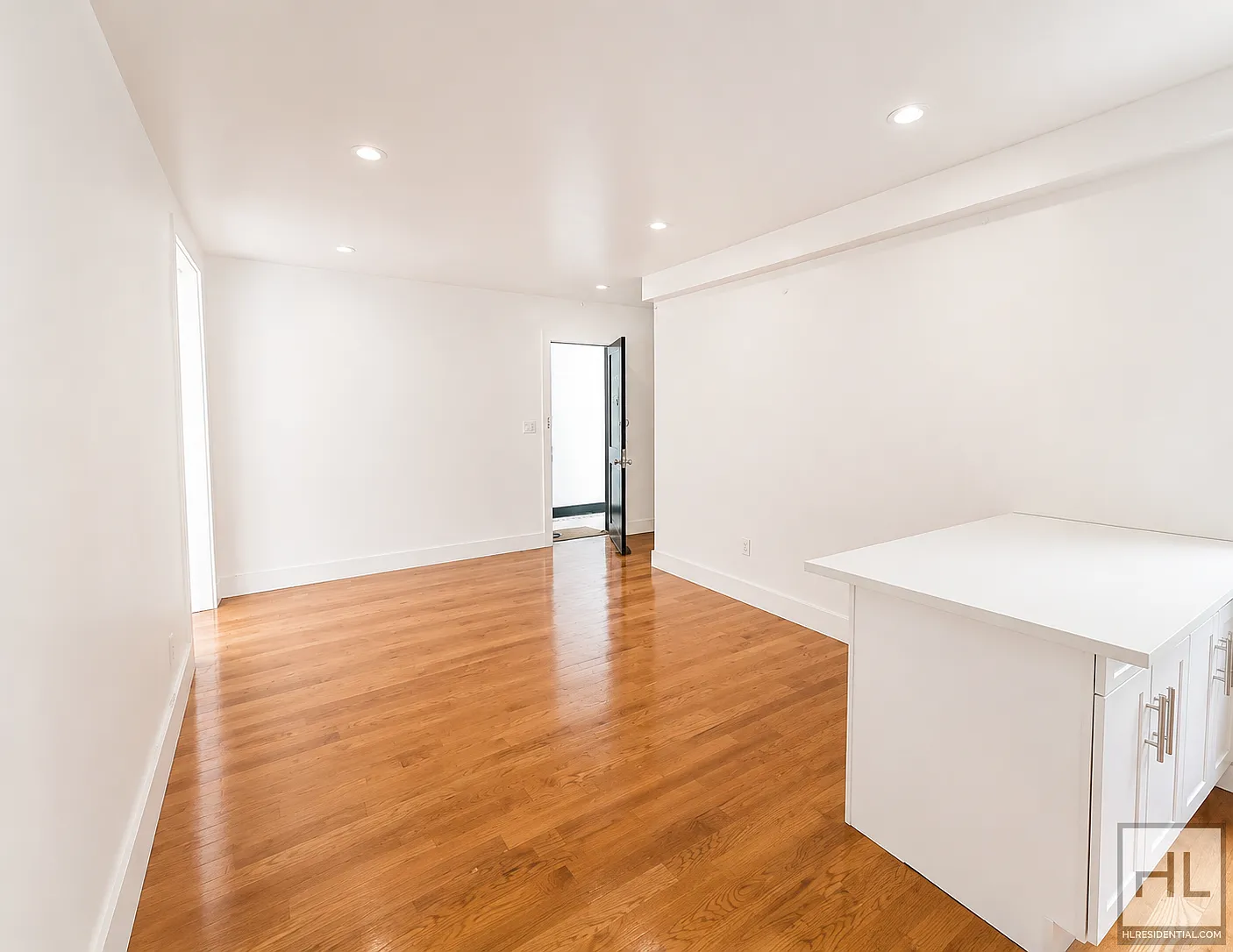 51 Hamilton Place — Photo 3