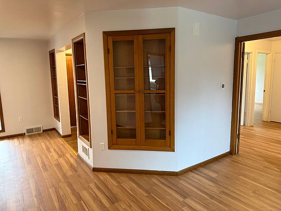 Separate eating area
