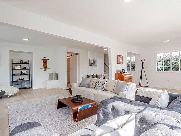 4th image of 4161 W 60th St