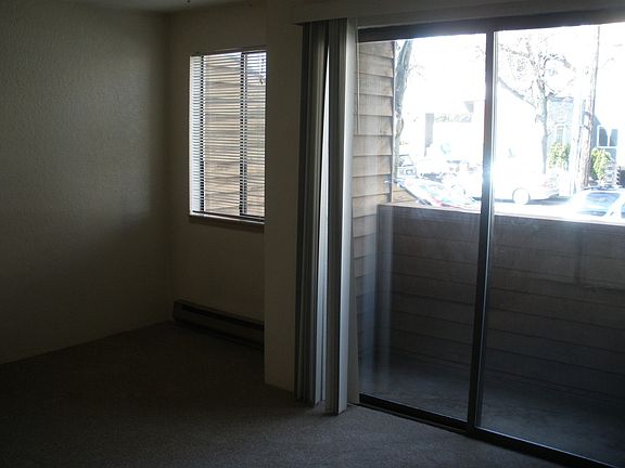 5th image of 1719 NW 57th St #L14-203