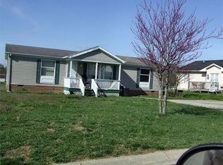 204 Belmont Dr, Mt Sterling, KY 40353