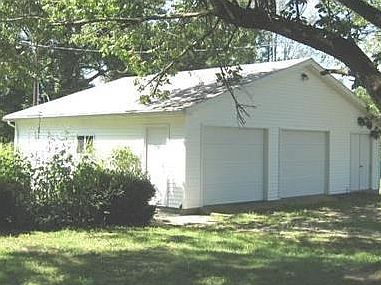 2nd image of 2165 W County Road 600 S