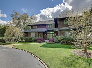 14 S Meadow Ln, Barrington, RI 02806