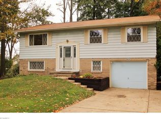 5839 Taylor Rd, Clinton, OH 44216