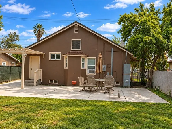 210 E 9th St, San Bernardino, CA 92410