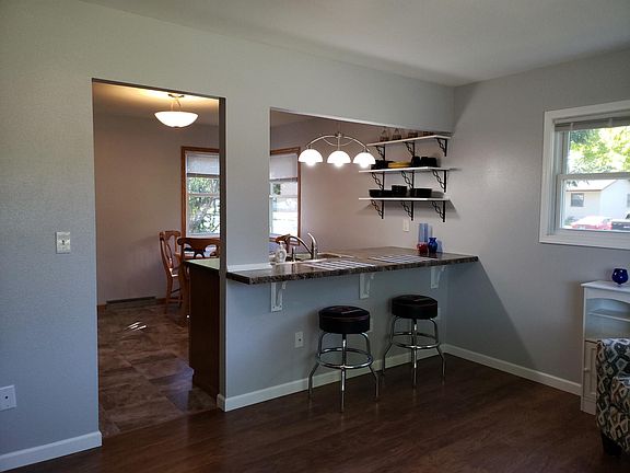 Livingroom looking into the Kitchen