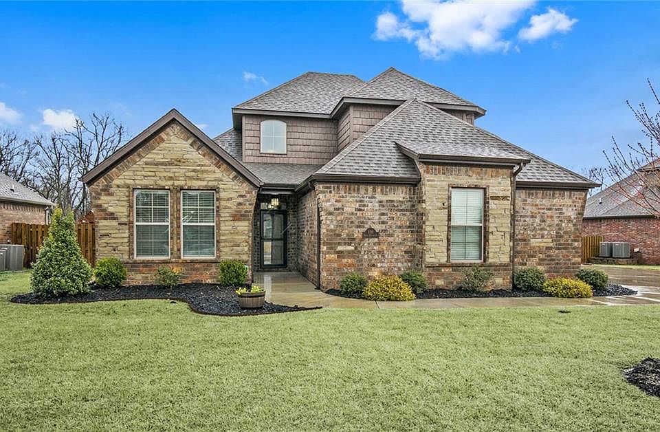 1st image of 1091 Quail Hollow Dr