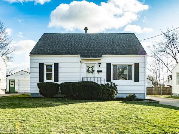 2767 10th St, Cuyahoga Falls, OH 44221