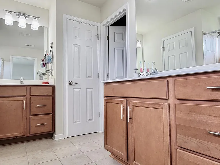 111 Admiral Ln — Photo 27