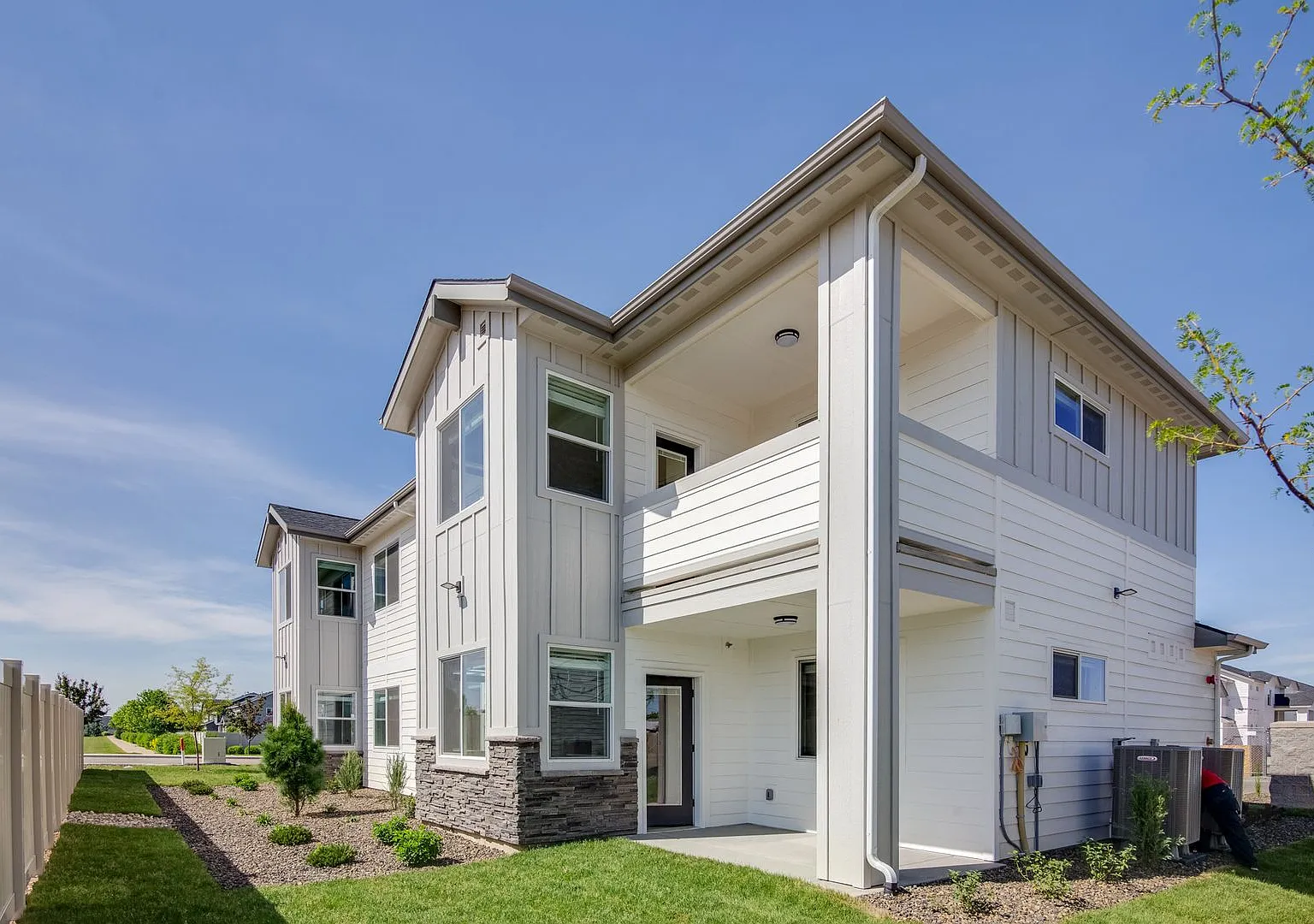 Now Leasing! Brand New, Location, Community, Quality Living! — Photo 3