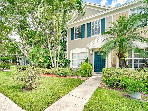 4th image of 8040 Sanibel Dr #8040