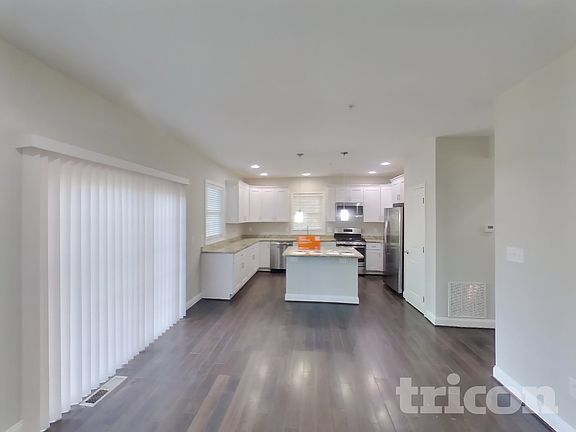 3rd image of 3630 Hilmar Rd