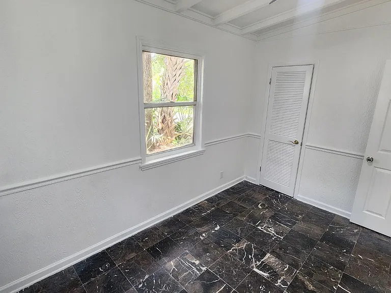305 S Loxahatchee Dr — Photo 14