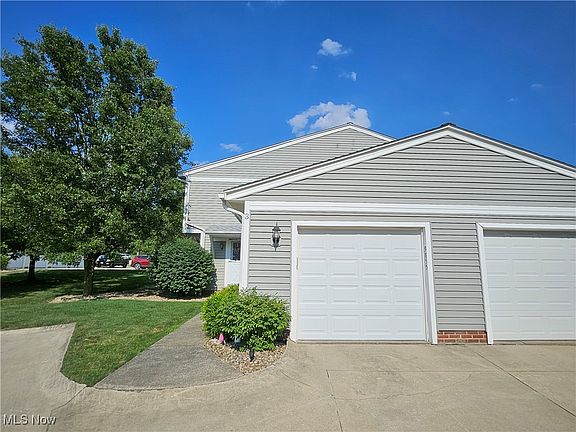 4th image of 9855 Independence Dr