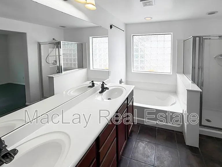 1707 S Rochester Dr — Photo 14