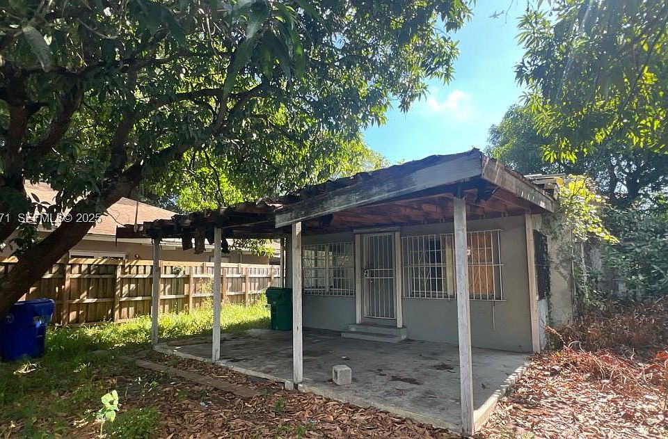 1st image of 1168 NW 41st St