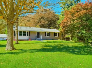 11A/11B Pond Circle Rd, Westbrook, CT 06498