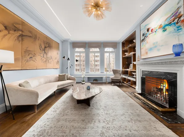 45 East Ninth Street image 1 of 8