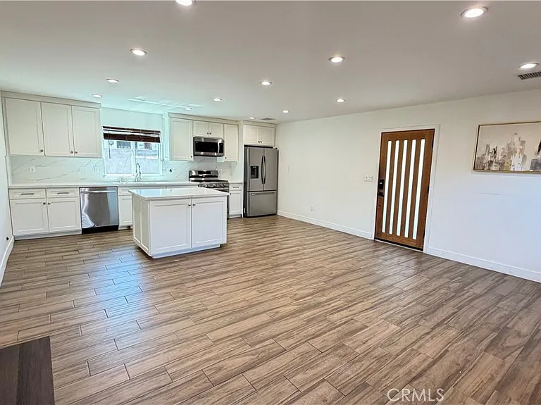 7257 Wilbur Ave #BACK HOUSE — Photo 4