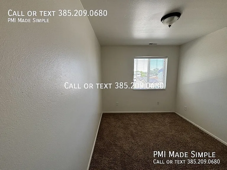 567 N 880 E #5 — Photo 12