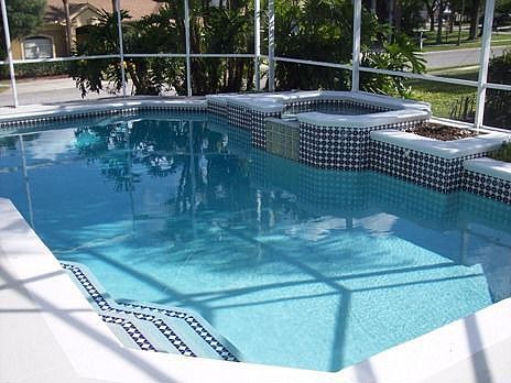 Screened Patio & Pool