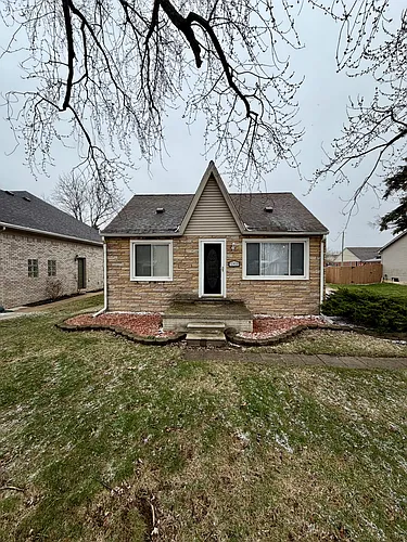 12939 Devoe St Photo 1