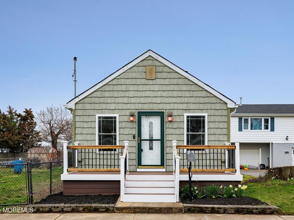 Keansburg NJ Real Estate - Keansburg NJ Homes For Sale | Zillow