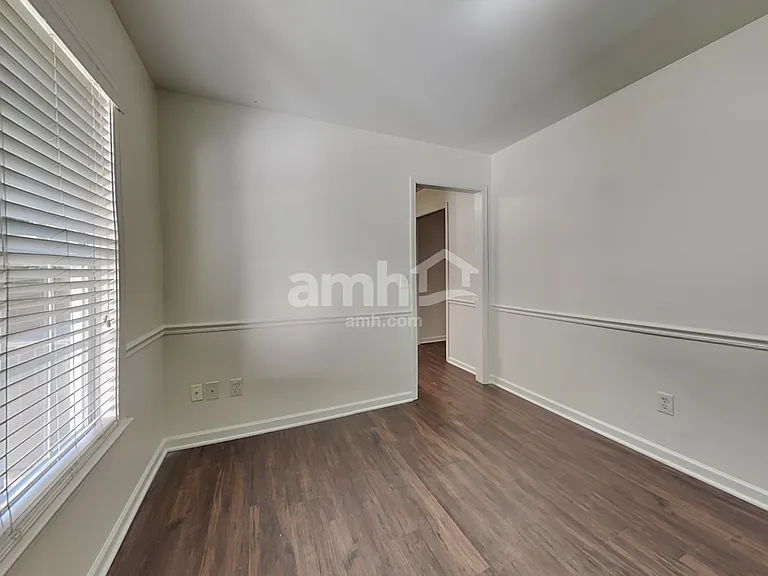 1512 Birkdale Ct — Photo 6