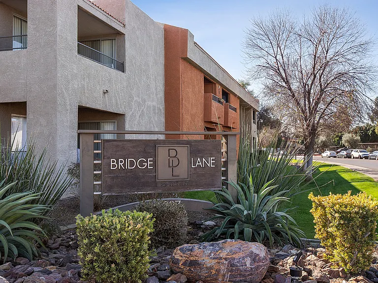 Bridge Lane Apartment Homes — Photo 43