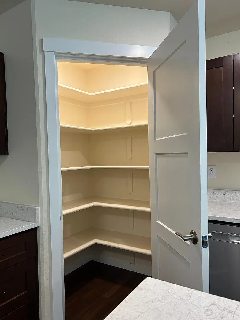 3475 Sandvik St - Apt B-3 — Photo 3