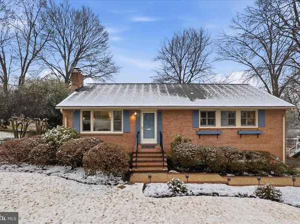 7921 Ellet Rd, Springfield, VA 22151