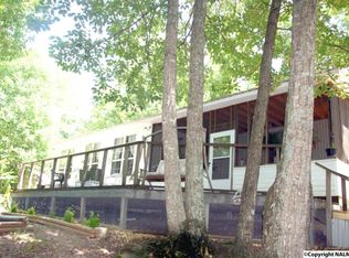 63 Hand Rd, Falkville, AL 35622