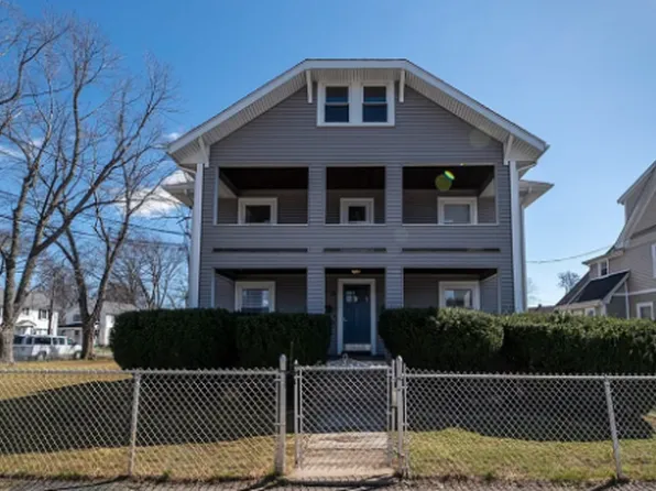 25 Hartford St #1, Framingham, MA 01702