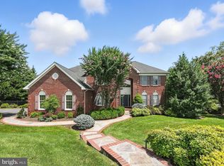 1781 Clovermeadow Dr, Vienna, VA 22182