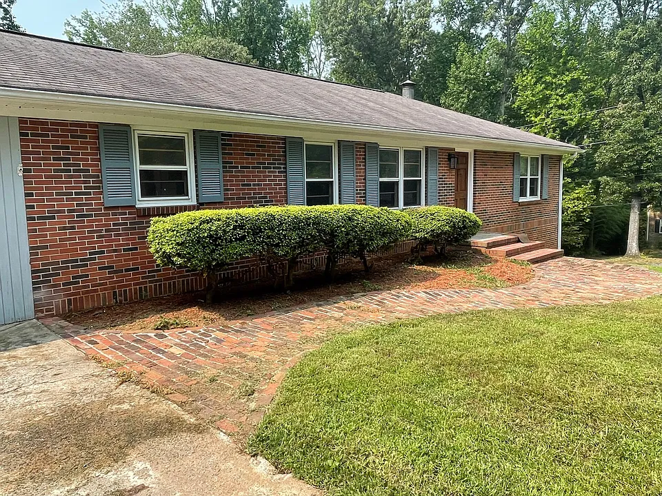 2130 Sedalia Ct SE