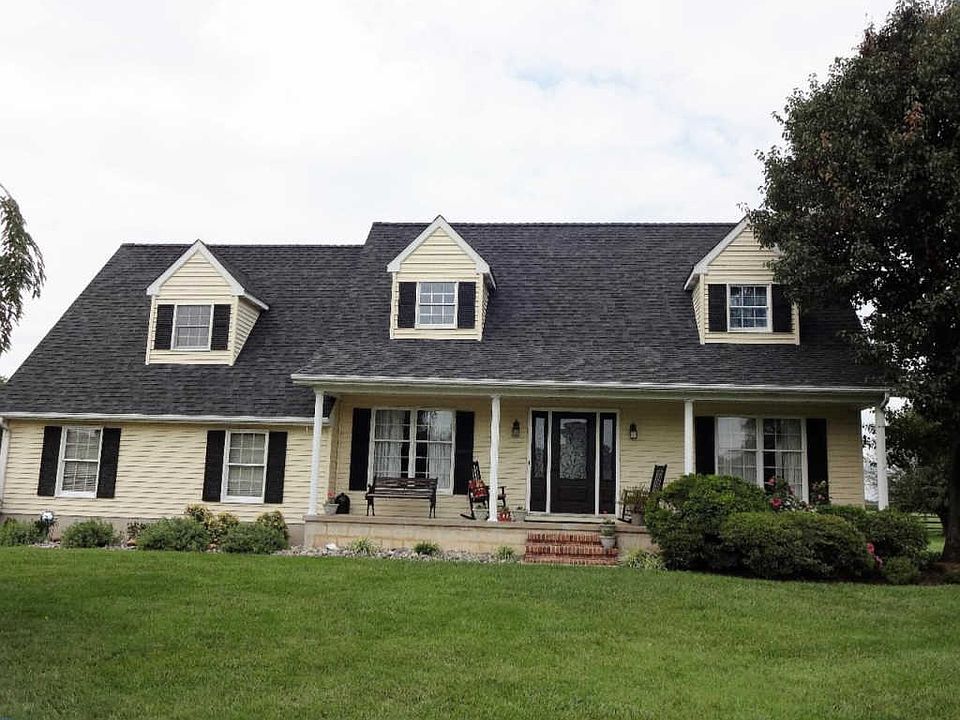1st image of 411 Meadow Ln