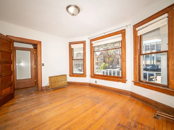 405 W Main St, Madison, WI