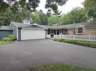 1112 Carlton Dr, Arden Hills, MN 55112