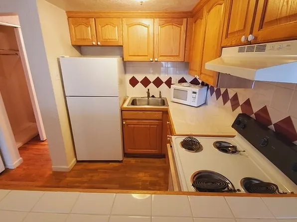 655 N Pearl St APT 306, Denver, CO 80203