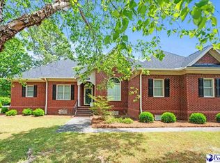 600 Robinhood Dr, Cheraw, SC 29520