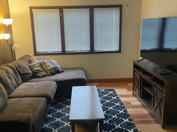 2121 5th St E APT A, Menomonie, WI 54751