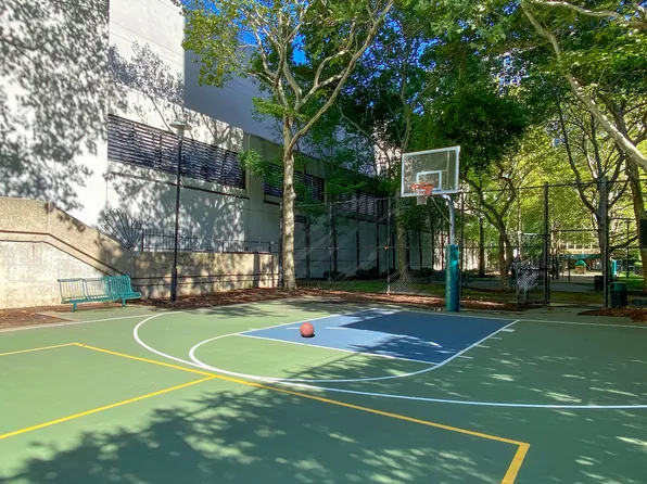 343 East 30th Street image 14 of 17