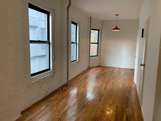 Rented by The Downtown LLC | media 26