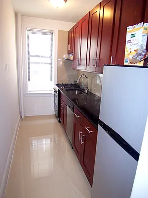 Rented by Living Dream Realty | media 4