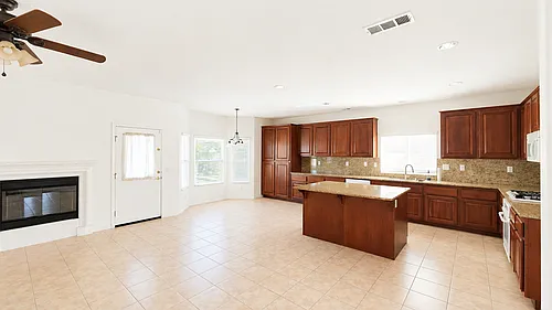 4051 Prestwick Ln Photo 1