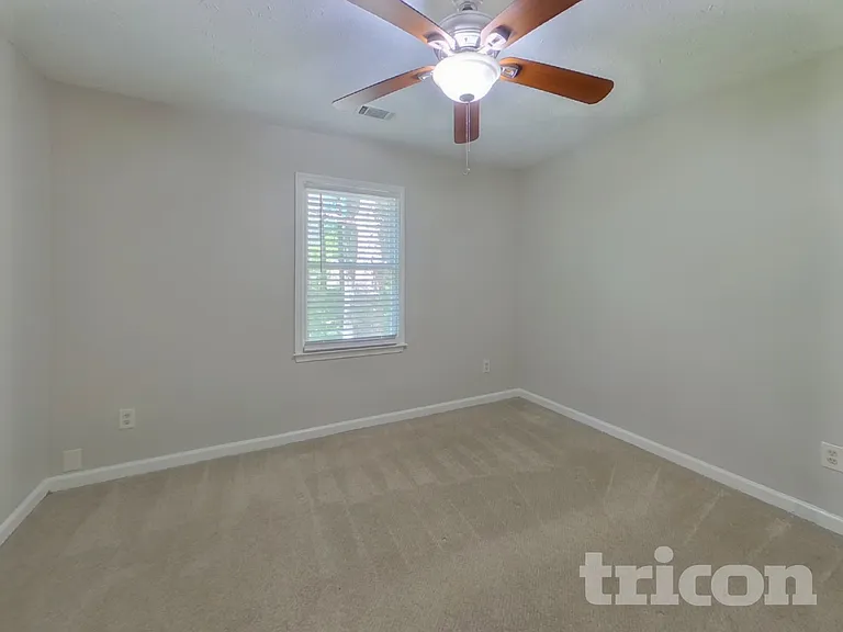 2479 Hewatt Rd — Photo 12
