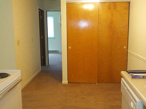 2nd image of 7400 Crosscreek Dr APT 8